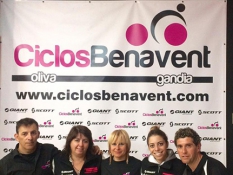 Equipo-Ciclos-benavent-500